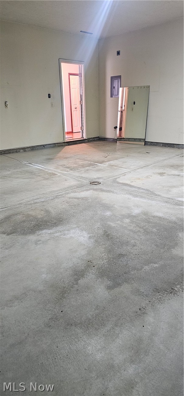 Commons/Falls Condo Ph 07 - Residential