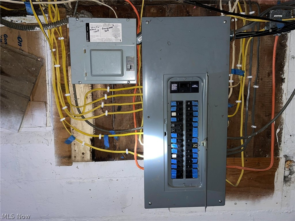 Connecticut Western Reserve - Residential