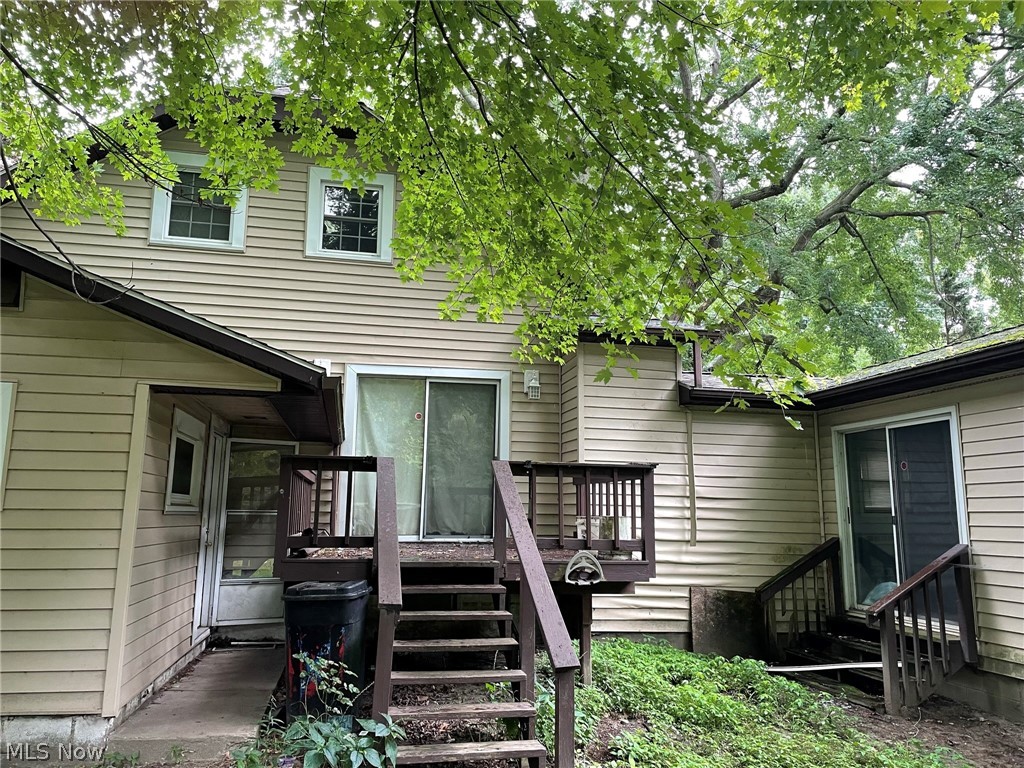 Connecticut Western Reserve - Residential