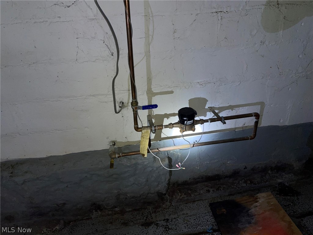 Connecticut Western Reserve - Residential