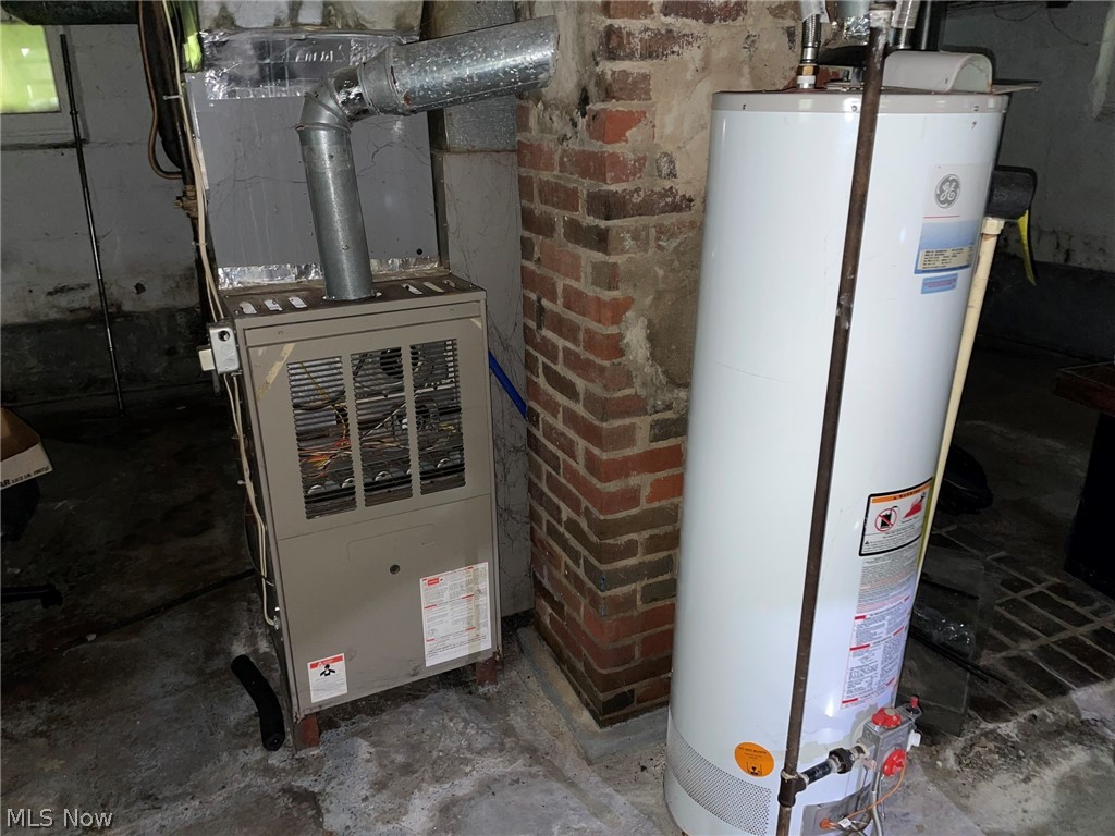 Connecticut Western Reserve - Residential