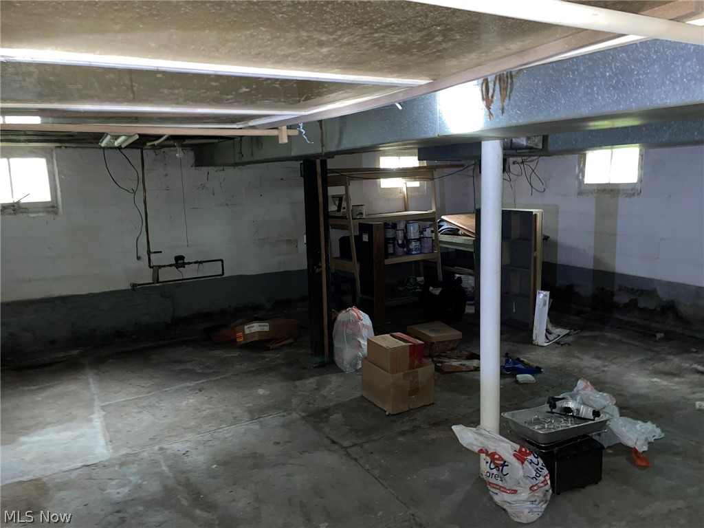 Connecticut Western Reserve - Residential