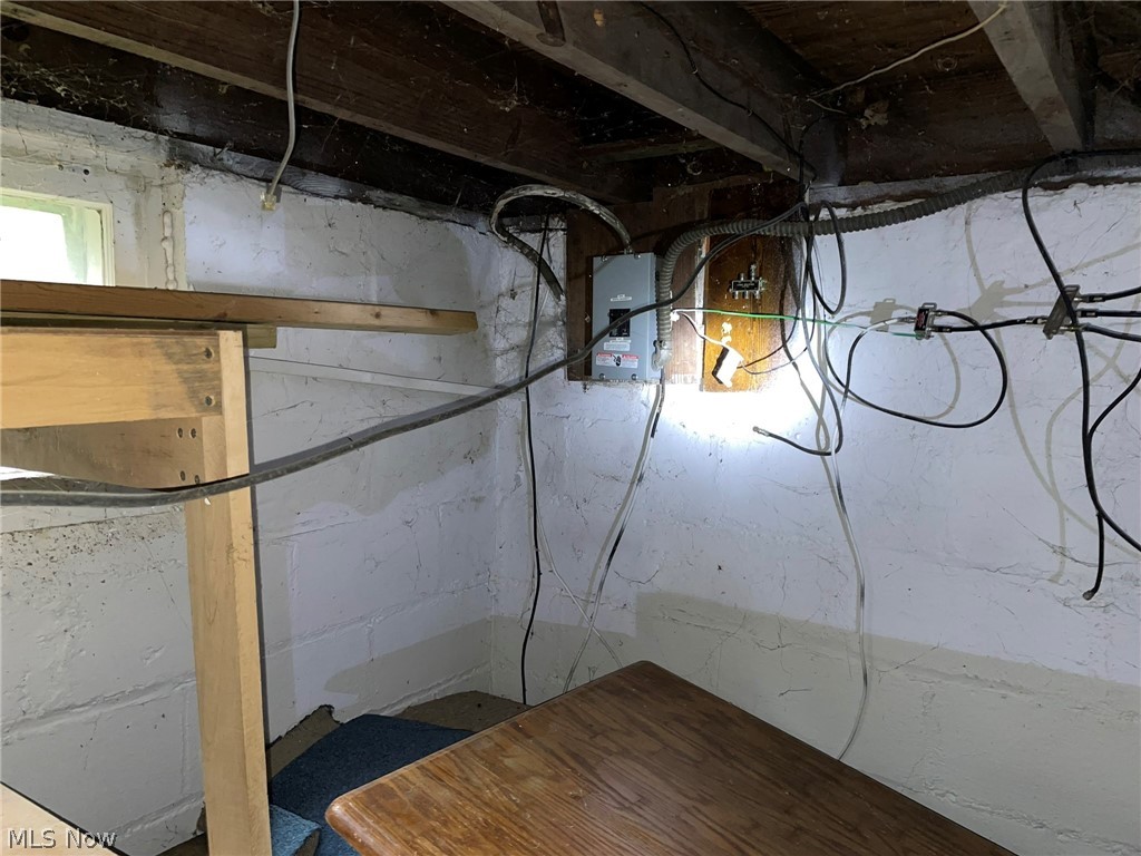 Connecticut Western Reserve - Residential