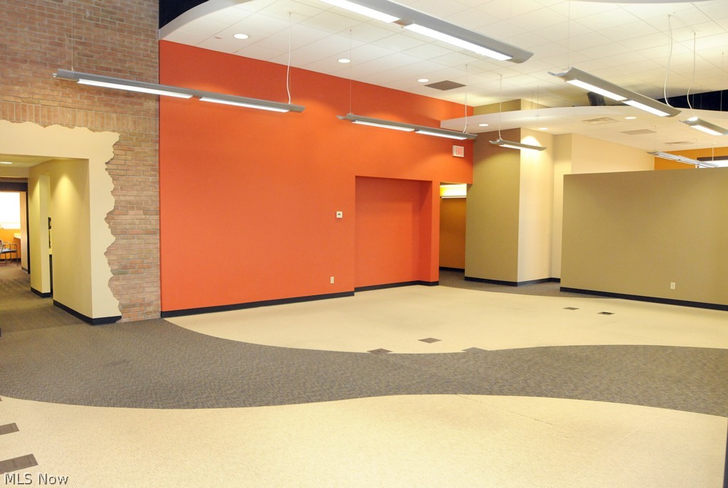 Cambridge - Commercial Lease