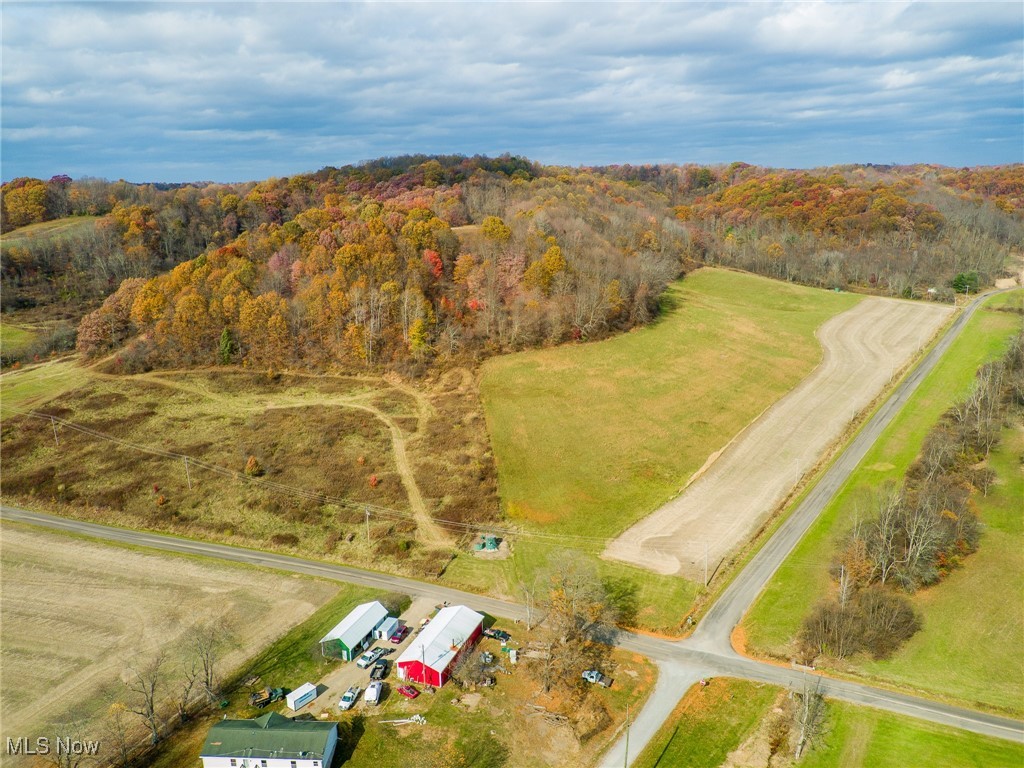 17360 Kedigh Hollow Road, Newcomerstown, Ohio image 7