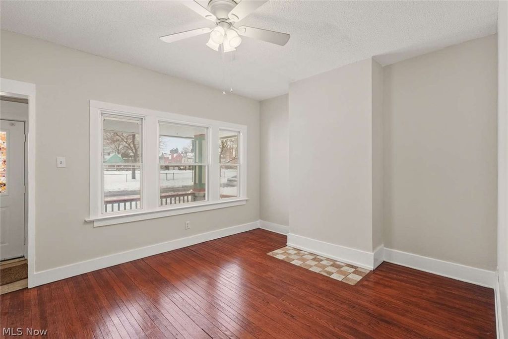 Photo of 1714 Castle Avenue, Cleveland, OH 44113 (MLS # 5199043)