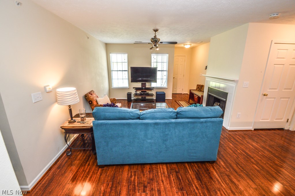 Lenox Crk - Residential