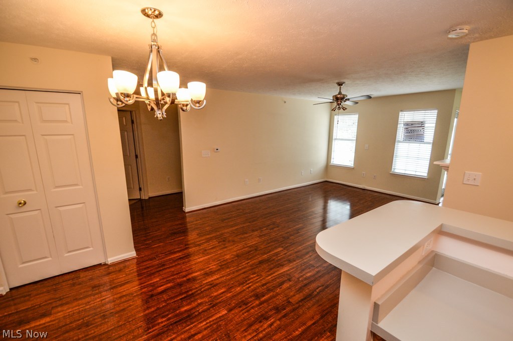 Lenox Crk - Residential