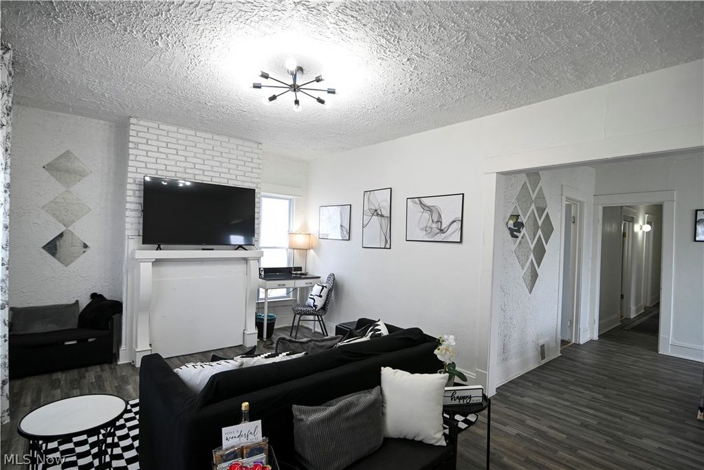 Photo of 1856 Lampson Road #DW, Cleveland, OH 44112 (MLS # 5191920)