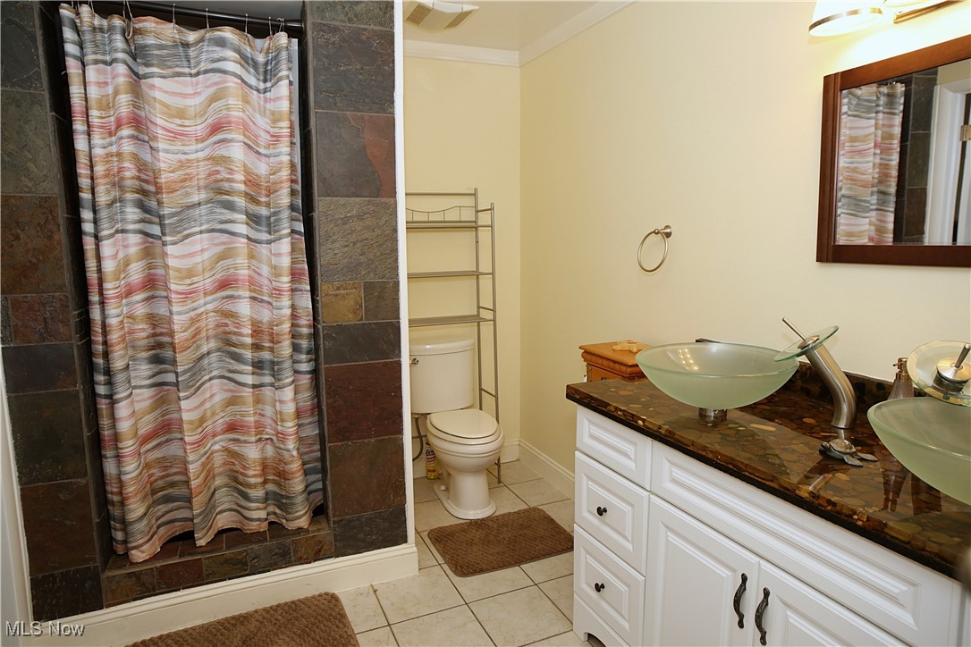 6247 Kirkwall Street, Madison, Ohio image 22