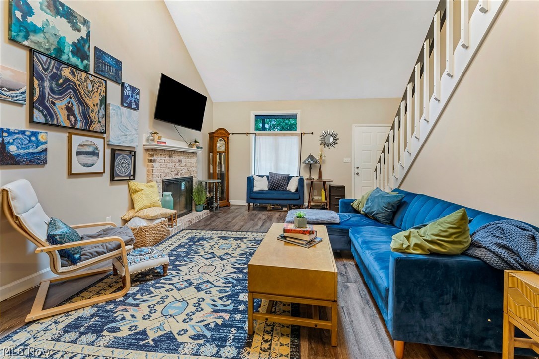 Oakwood Village Condo - Residential