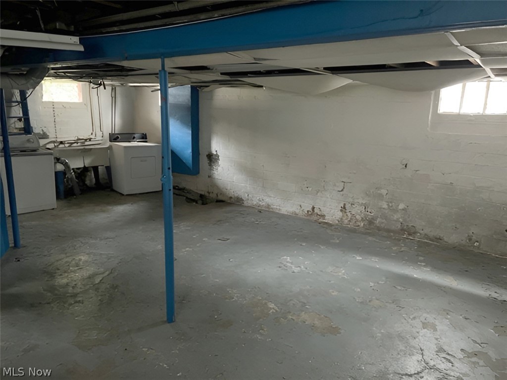 Conger-Helper Realty Companys - Residential