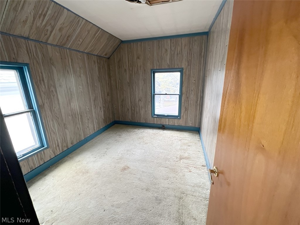 Conger-Helper Realty Companys - Residential