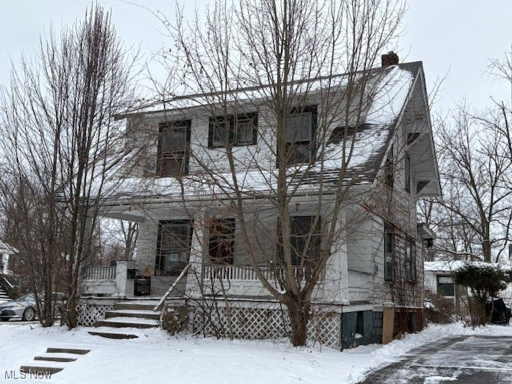 Photo of 777 Ruth Avenue, Akron, OH 44307 (MLS # 5182030)