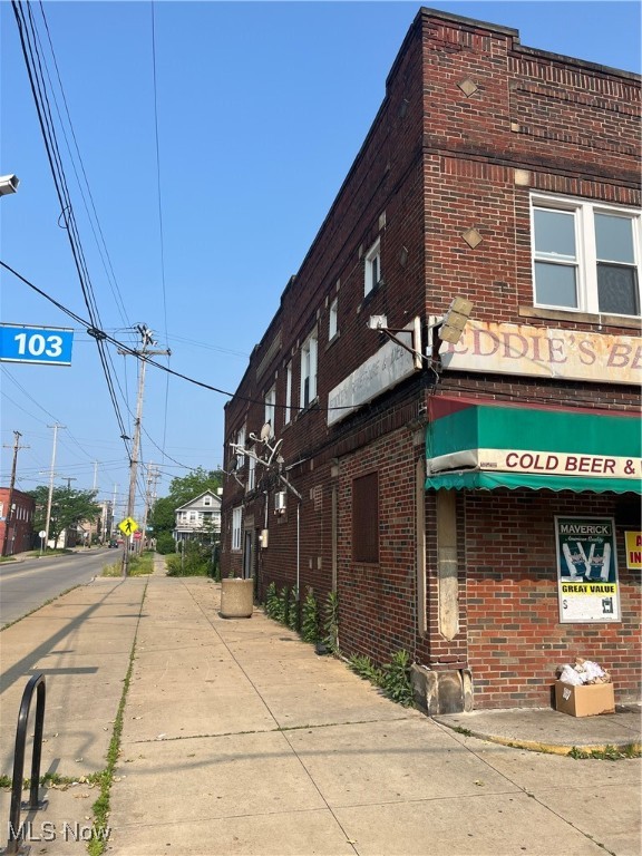 2236 W 103rd Street