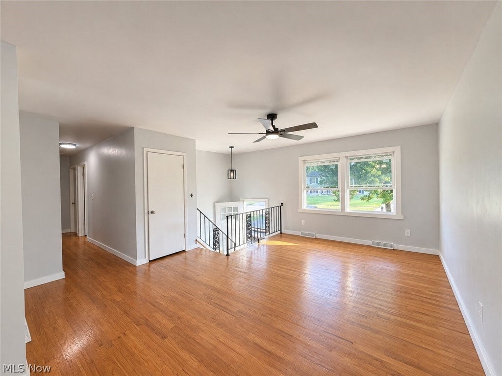 3086 Solar Drive NW