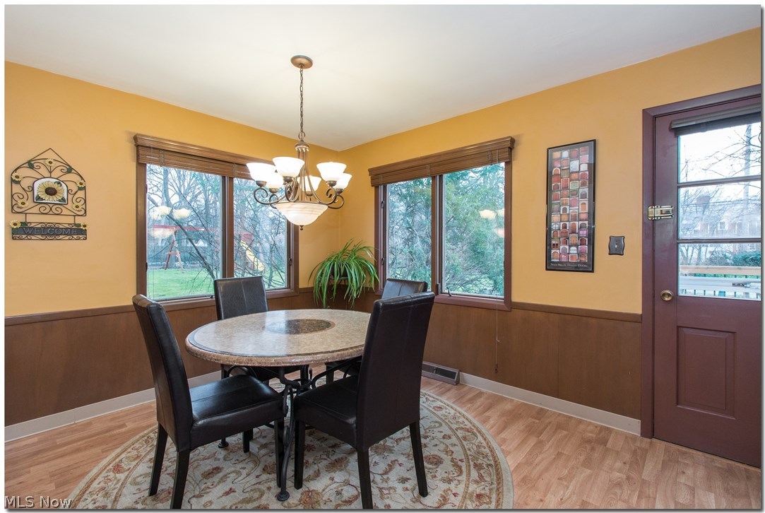 Victor Piccolis Courtland Ova - Residential