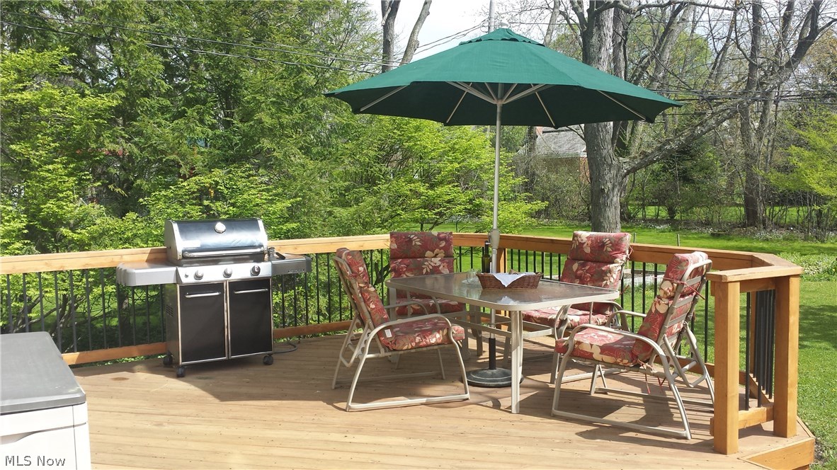 Victor Piccolis Courtland Ova - Residential