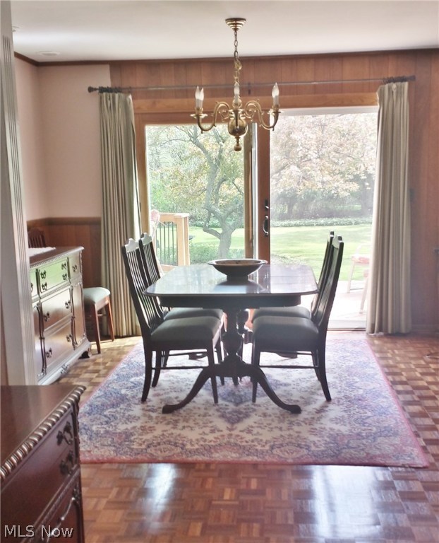 Victor Piccolis Courtland Ova - Residential