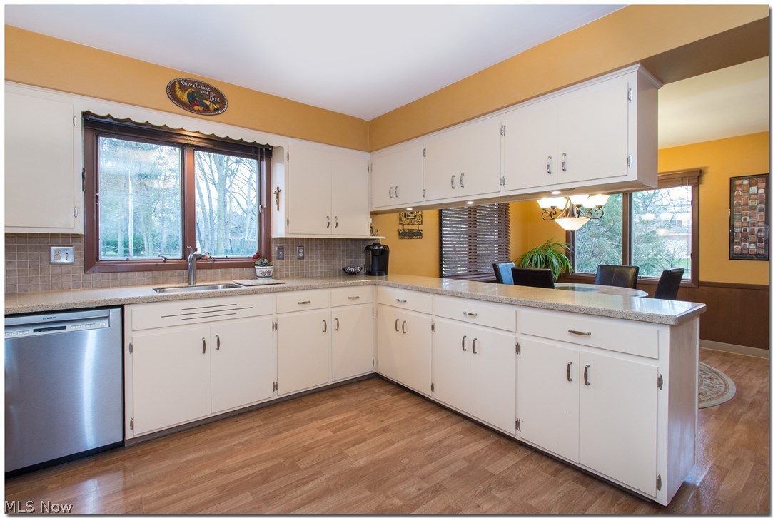 Victor Piccolis Courtland Ova - Residential