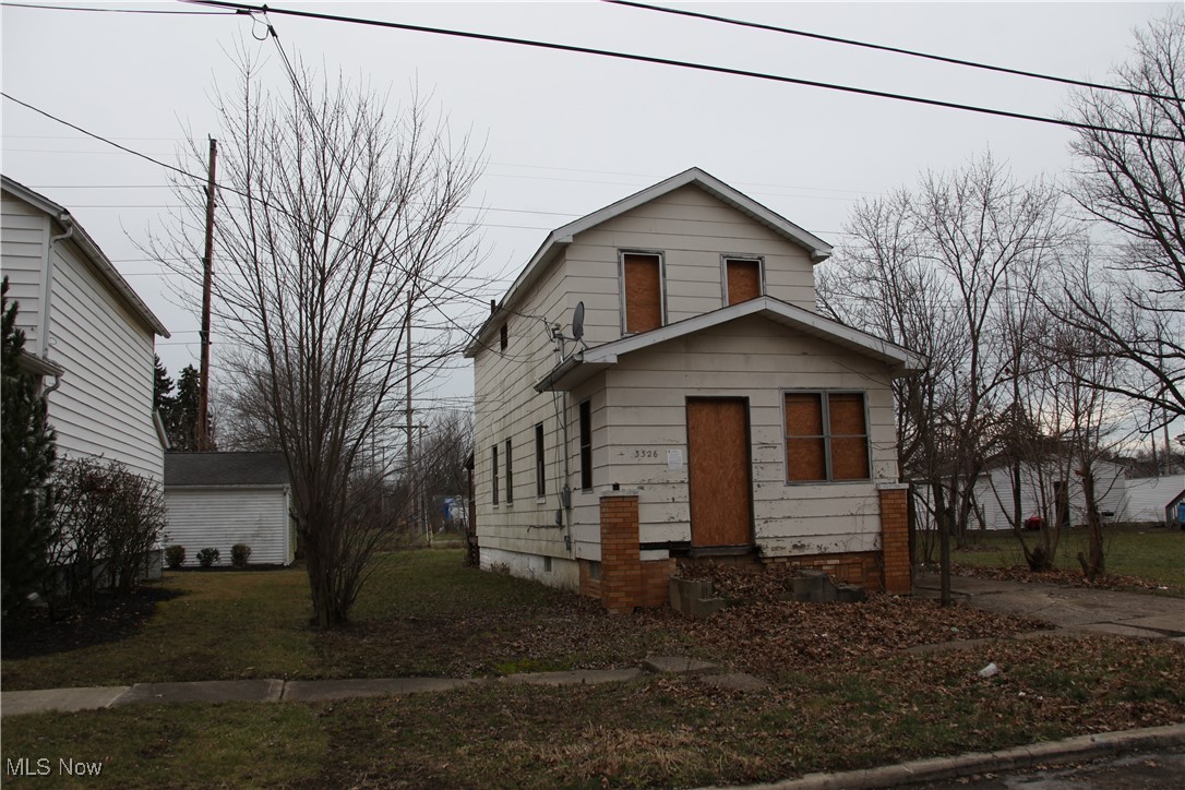 3326 Camden Avenue, Lorain, Ohio image 2