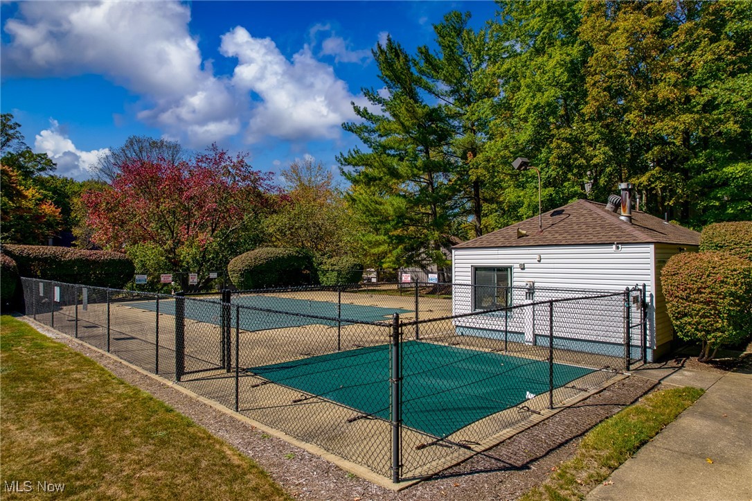 Pine Mill Ridge Condo - Residential