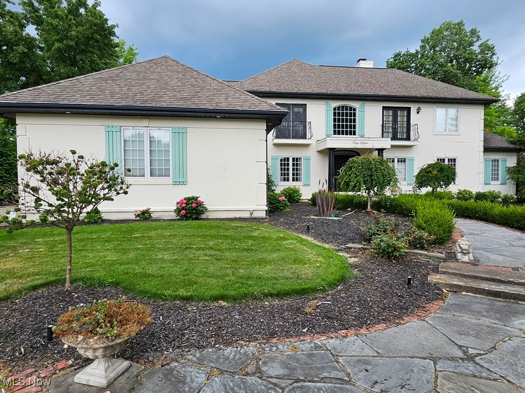 315 Glengarry Drive