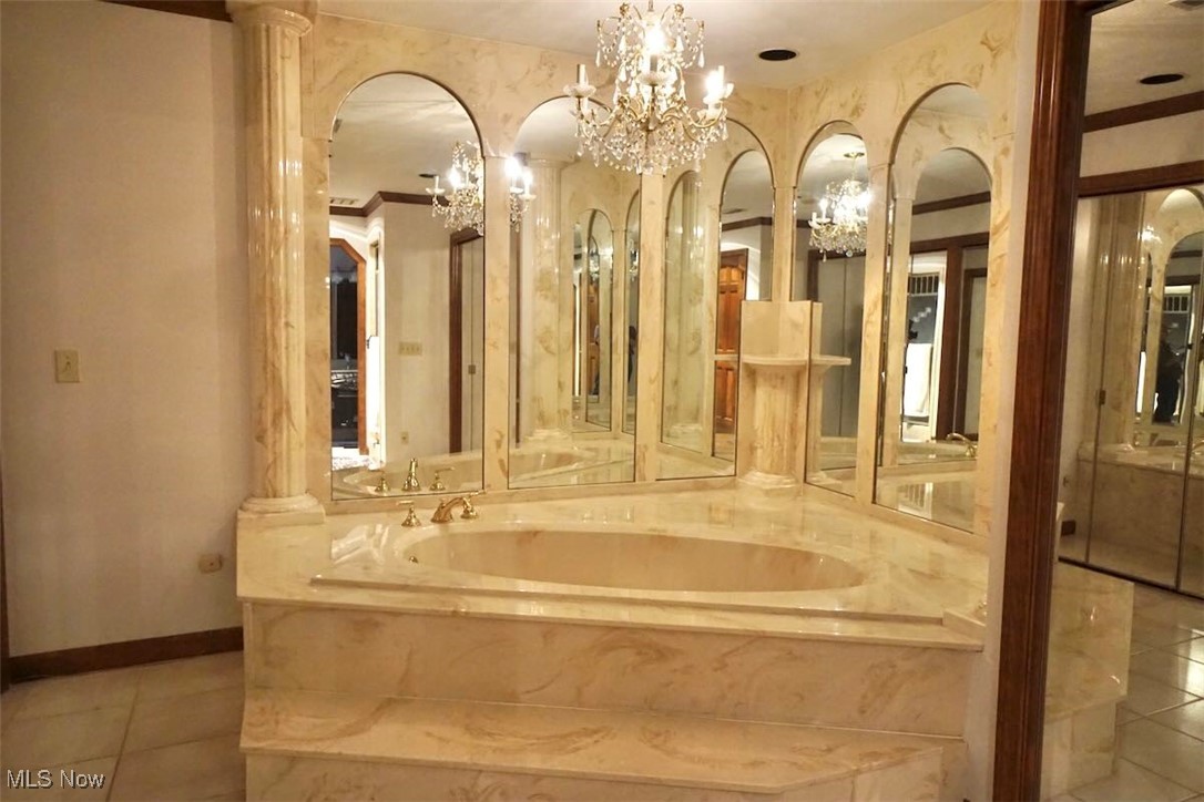 Suffolk County Estates 02 - Residential