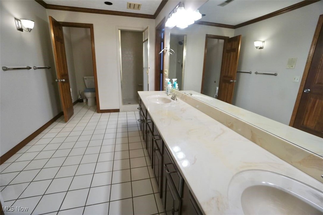 Suffolk County Estates 02 - Residential