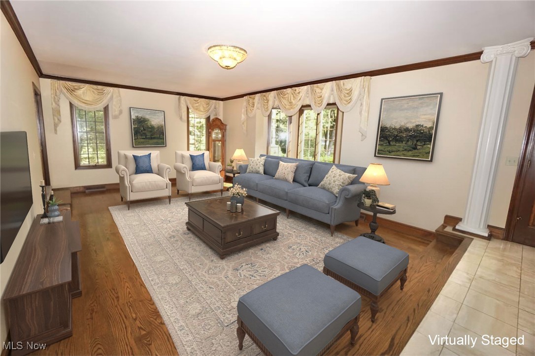 Suffolk County Estates 02 - Residential