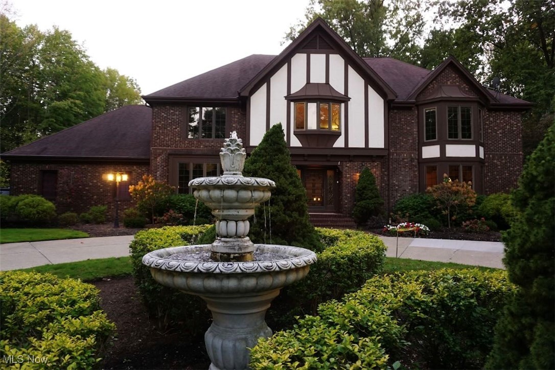 Suffolk County Estates 02 - Residential