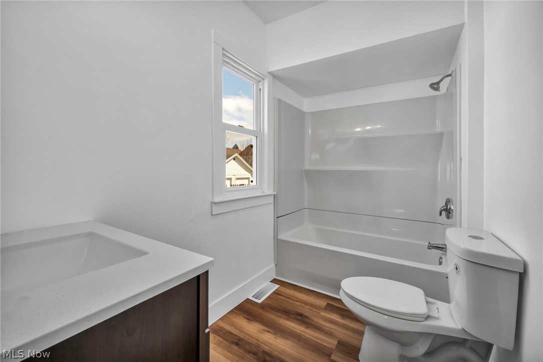 Brooklyn Rdg - Residential Income