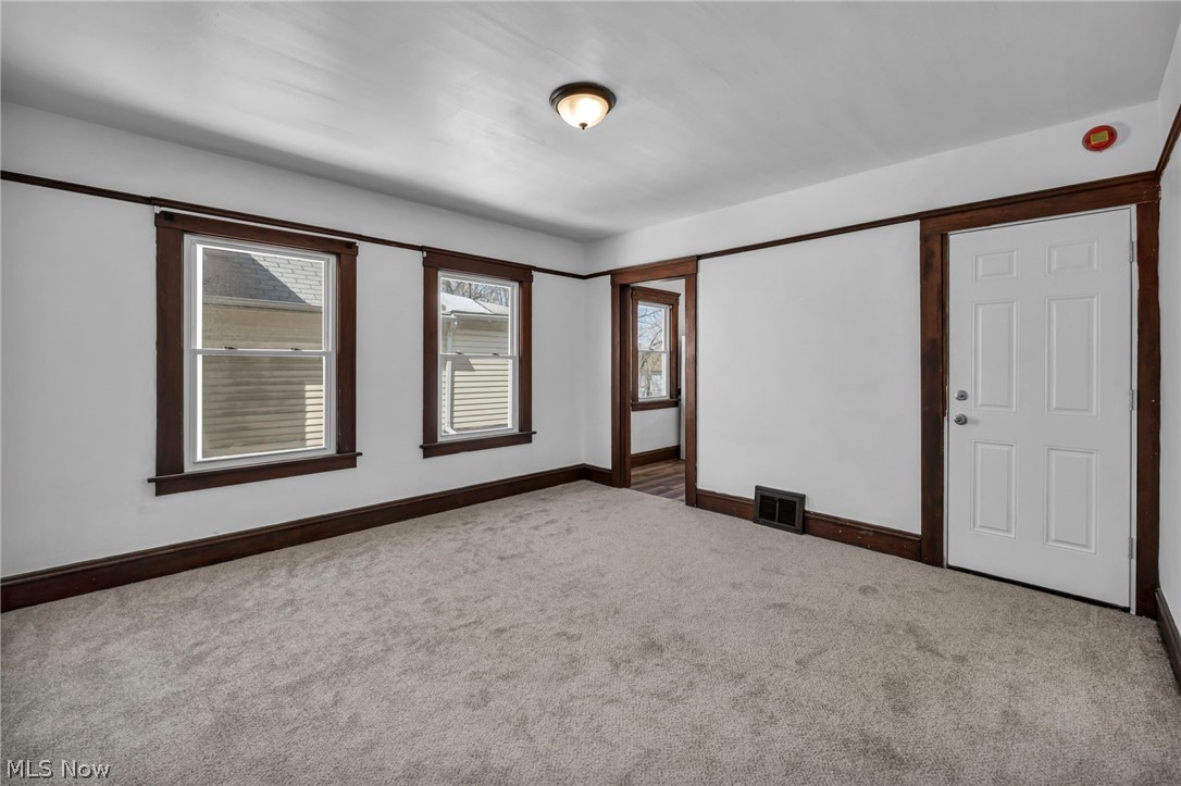 Brooklyn Rdg - Residential Income