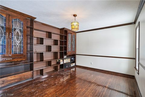 Tiny photo for 8712 Bradford Lane, Brecksville, OH 44141 (MLS # 5190233)