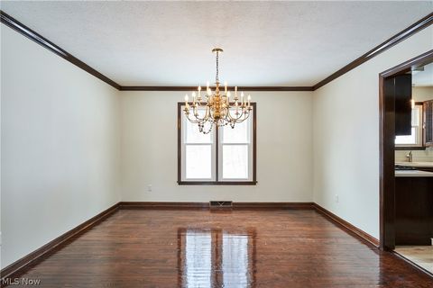 Tiny photo for 8712 Bradford Lane, Brecksville, OH 44141 (MLS # 5190233)