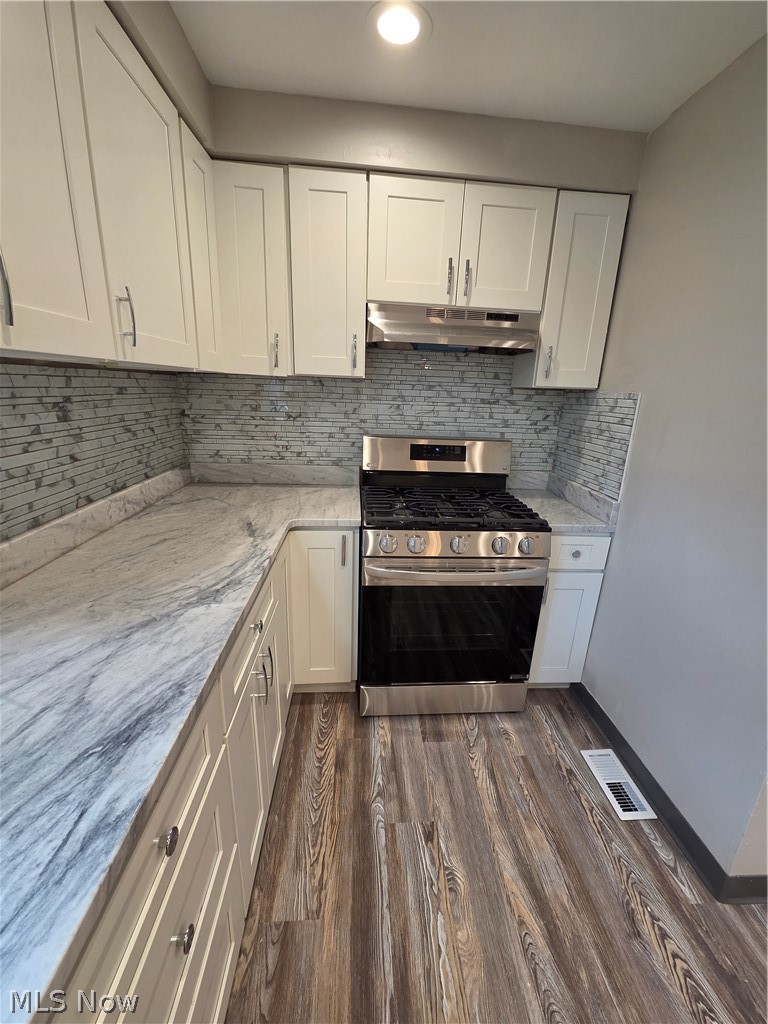 E J Dickeys Third Surv - Residential