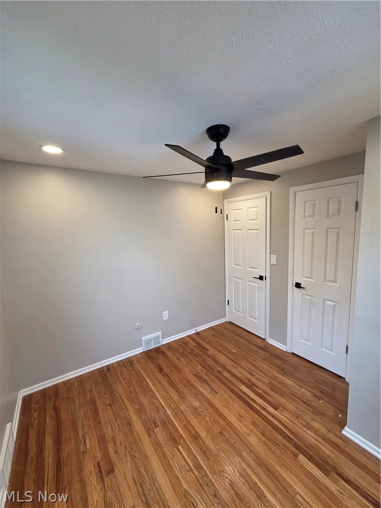 E J Dickeys Third Surv - Residential