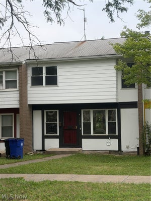 9409 MANOR AVE, CLEVELAND, OH 44104 - Image 51eb99e67dbd67b40fb5fa6899510dba/565207763