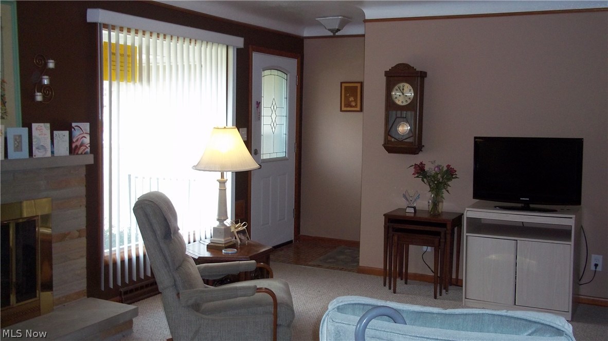 Middleburg Heights 02/R A - Residential