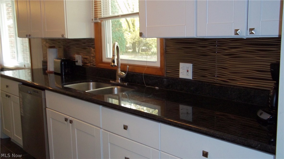 Middleburg Heights 02/R A - Residential