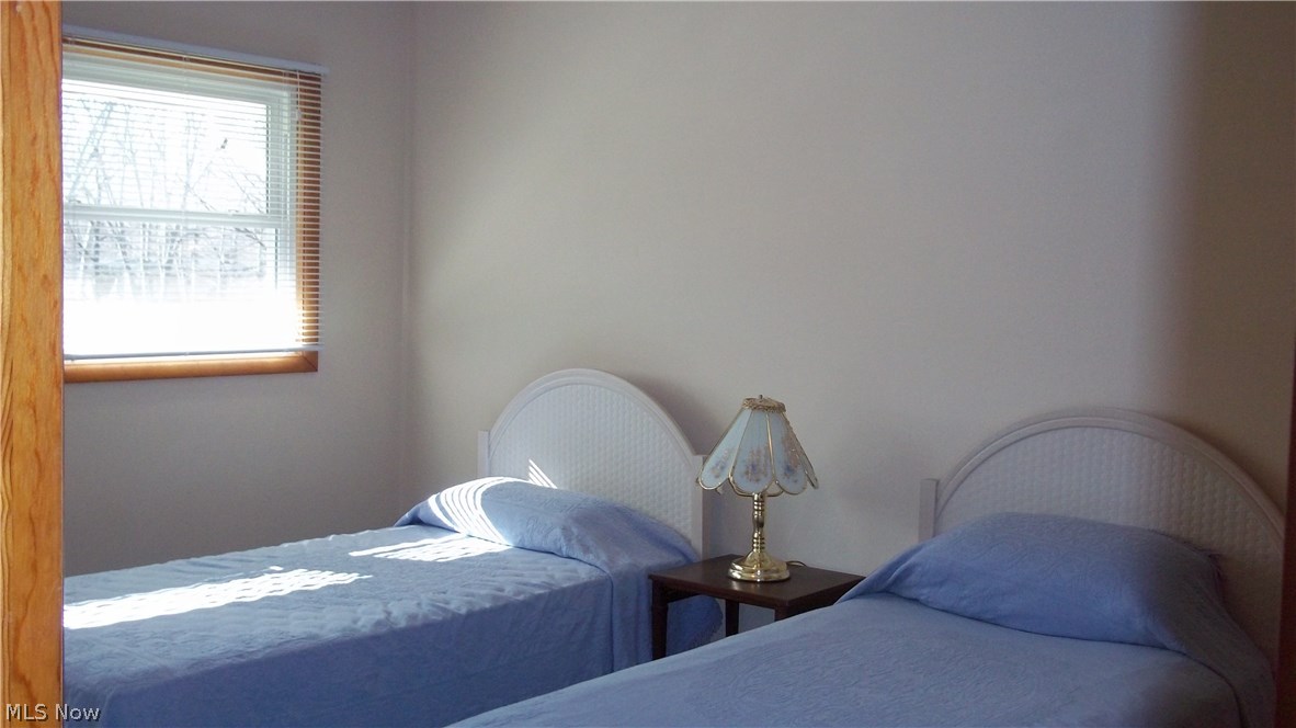 Middleburg Heights 02/R A - Residential