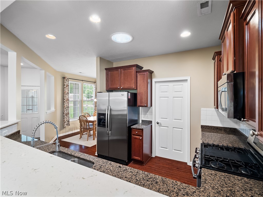 Pioneer Ridge Sub - Residential