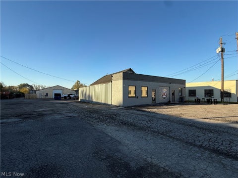 Tiny photo for 9617 Clinton Road, Brooklyn, OH 44144 (MLS # 5254748)