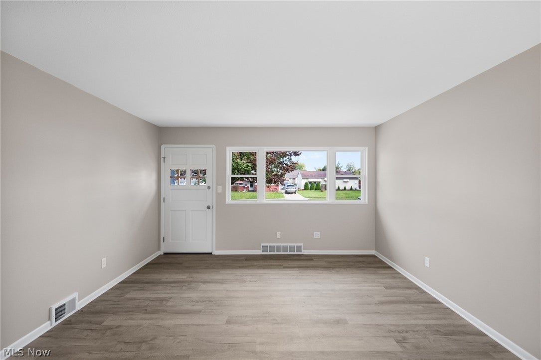 6498 Stonecrest Drive