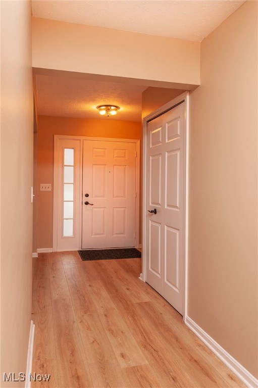 9736 Brookline Oval, Strongsville, Ohio image 22