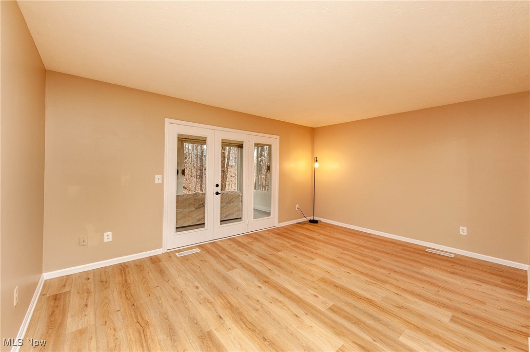 9736 Brookline Oval, Strongsville, Ohio image 8
