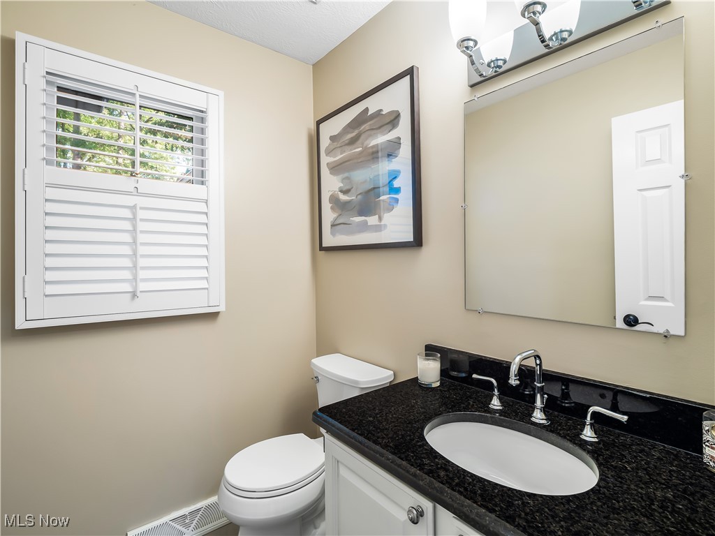 30814 Schwartz Road, Westlake, Ohio image 21