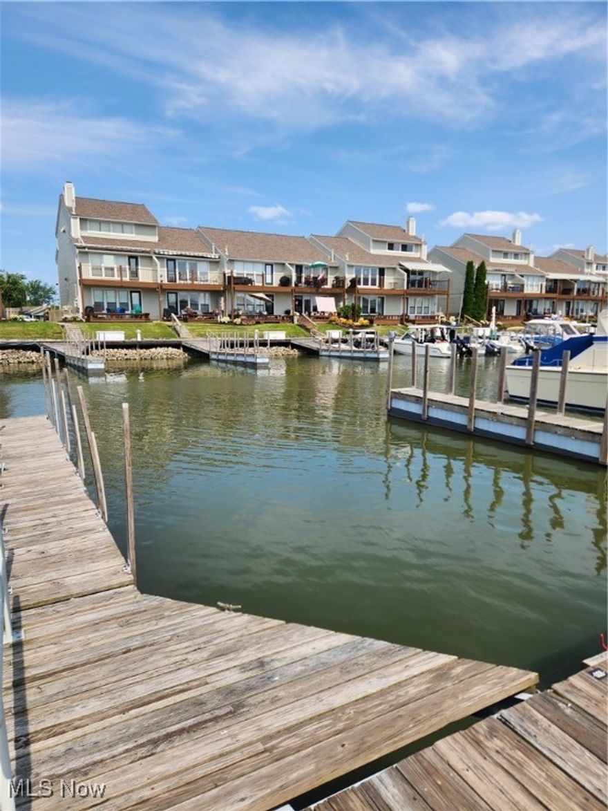Private prime location dock on Catawba Island at the Come Sail Away Condominium Development. Spectacular boating out of beautiful West Harbor.  Large 30' Dock maintained by the HOA.  30-amp shore power and freshwater at dock. HOA includes access to Come Sail Away Amenities such as Pool, Hot Tub, Bath House, Boaters Lounge, Picnic area. Perfect summer getaway close to all the islands have to offer!