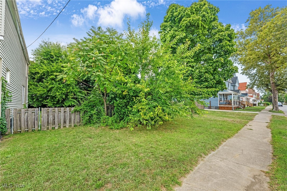 2256 E 85th St in Cleveland offers a rare opportunity to build in the heart of the vibrant Newcomb neighborhood. This cleared, level 3,720 sq ft lot is zoned for residential use. Just steps from the world-renowned Cleveland Clinic and minutes from University Circle and Fairfax Rec Center, you’ll enjoy easy access to museums, cultural centers, dining, and green spaces. The neighborhood blends community charm with urban convenience, making it ideal for homeowners or investors alike. With utilities available and a prime location near major employers, public transit, and parks, this property is a smart choice for anyone looking to create a custom residence or income-generating investment in a growing Cleveland community.