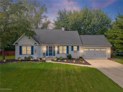 Photo for 870 Hollyview Drive